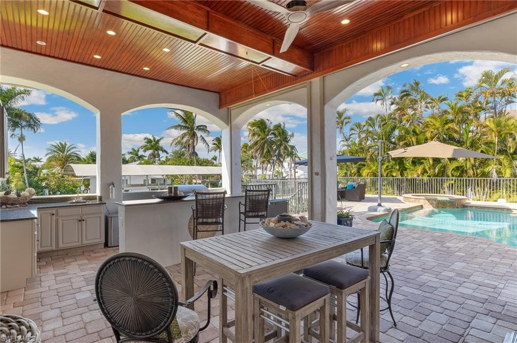 15090 Intracoastal CT, FORT MYERS FL 33908-39