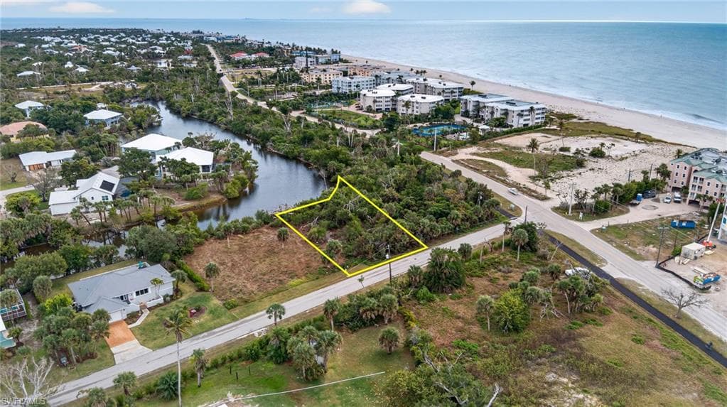3304 Saint Kilda RD, SANIBEL FL 33957-5