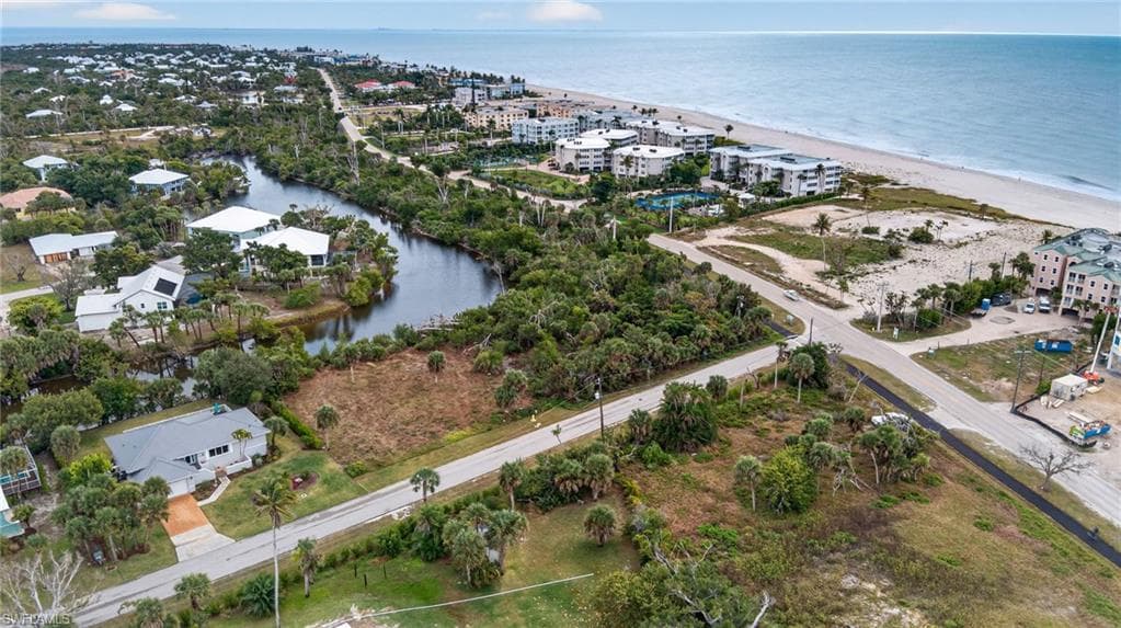 3304 Saint Kilda RD, SANIBEL FL 33957-4