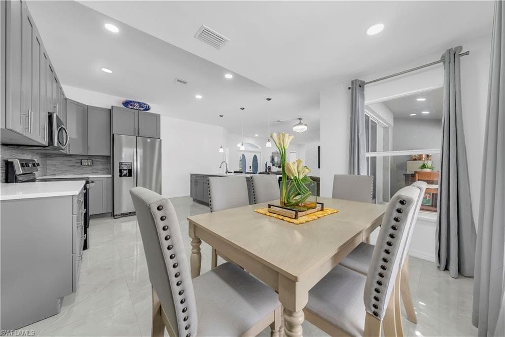 7881 Buckingham RD, FORT MYERS FL 33905-9