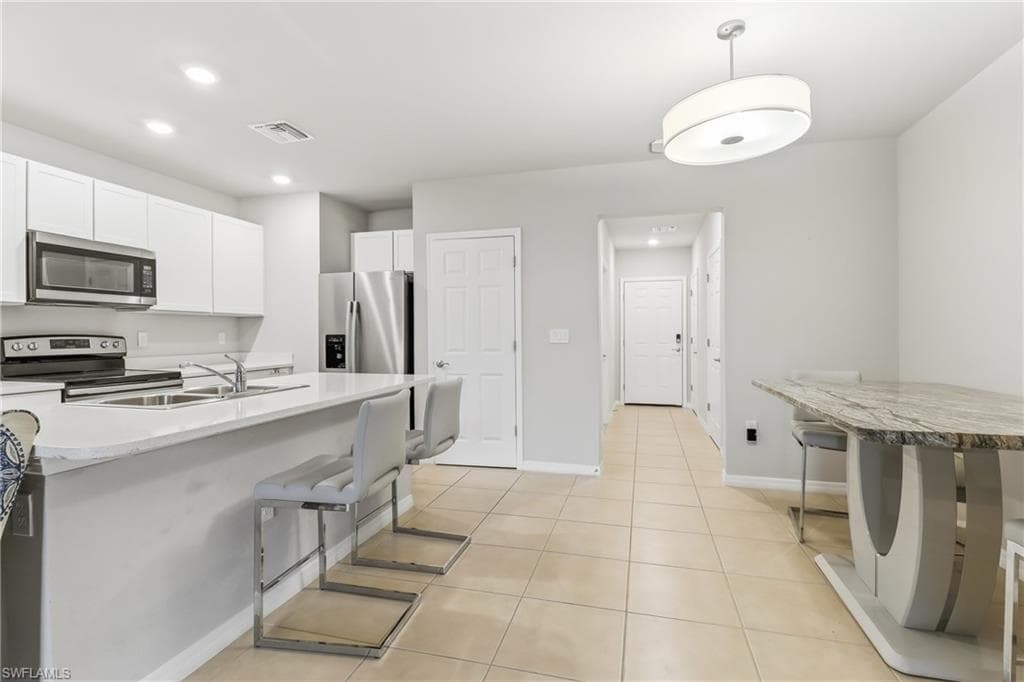 15376 Wildflower CIR, NAPLES FL 34119-35