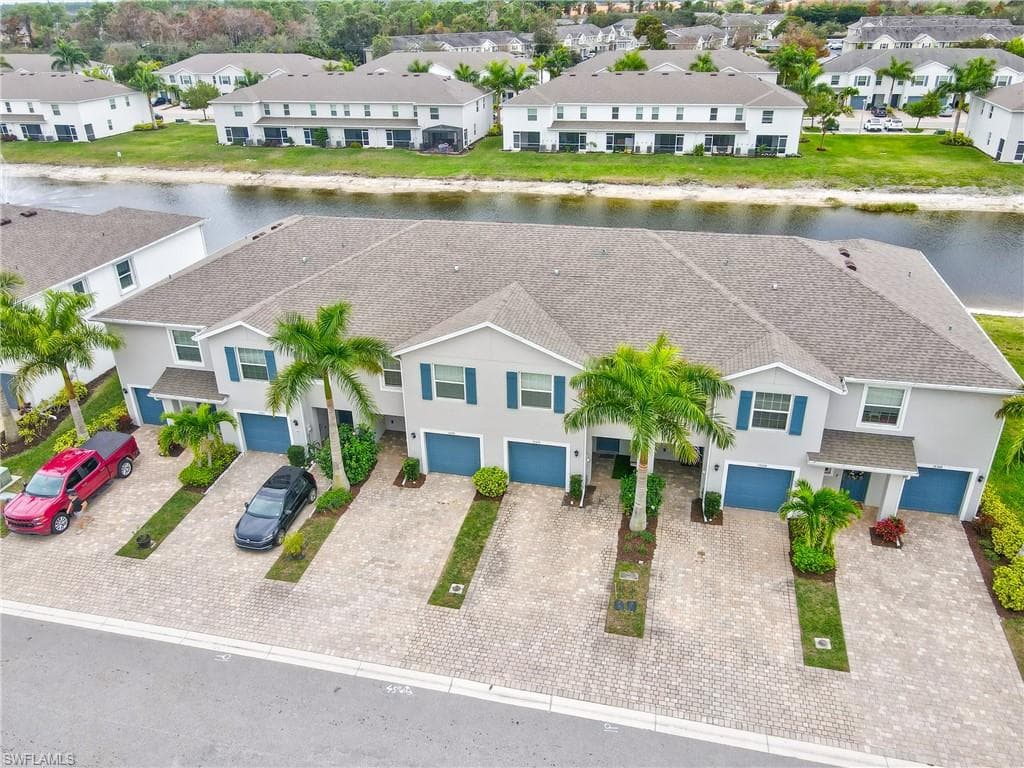 15376 Wildflower CIR, NAPLES FL 34119-8