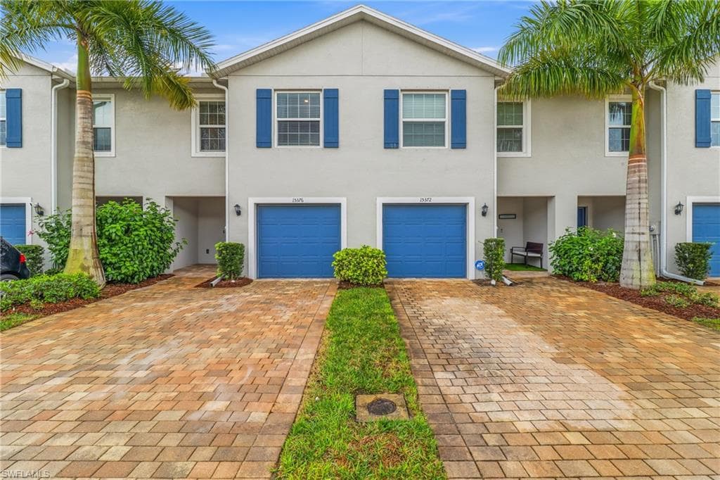 15376 Wildflower CIR, NAPLES FL 34119-49