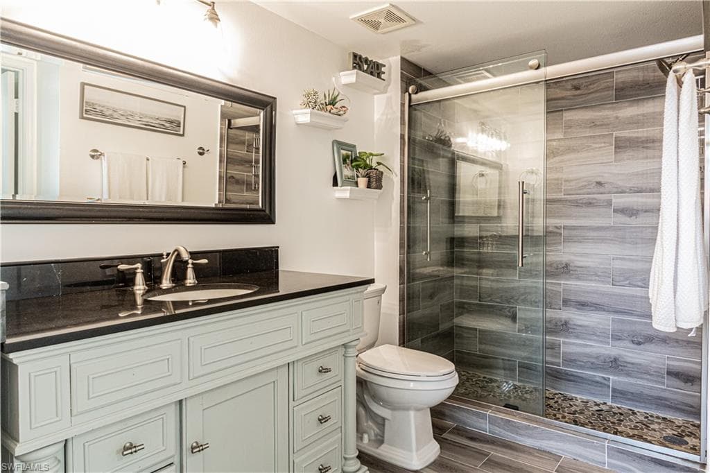 1260 Wildwood Lakes BLVD # 107, NAPLES FL 34104-8