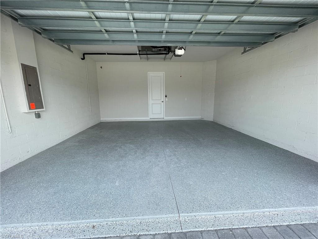 14815 Loggerhead DR, NAPLES FL 34120-26