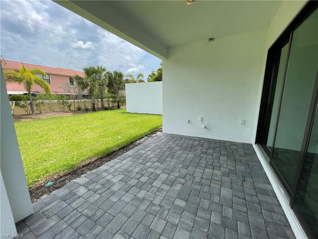 14815 Loggerhead DR, NAPLES FL 34120-25