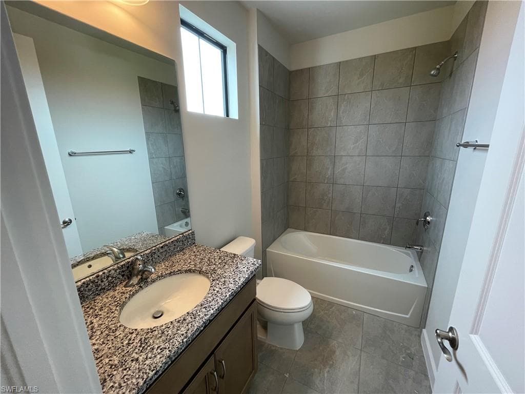 14815 Loggerhead DR, NAPLES FL 34120-21