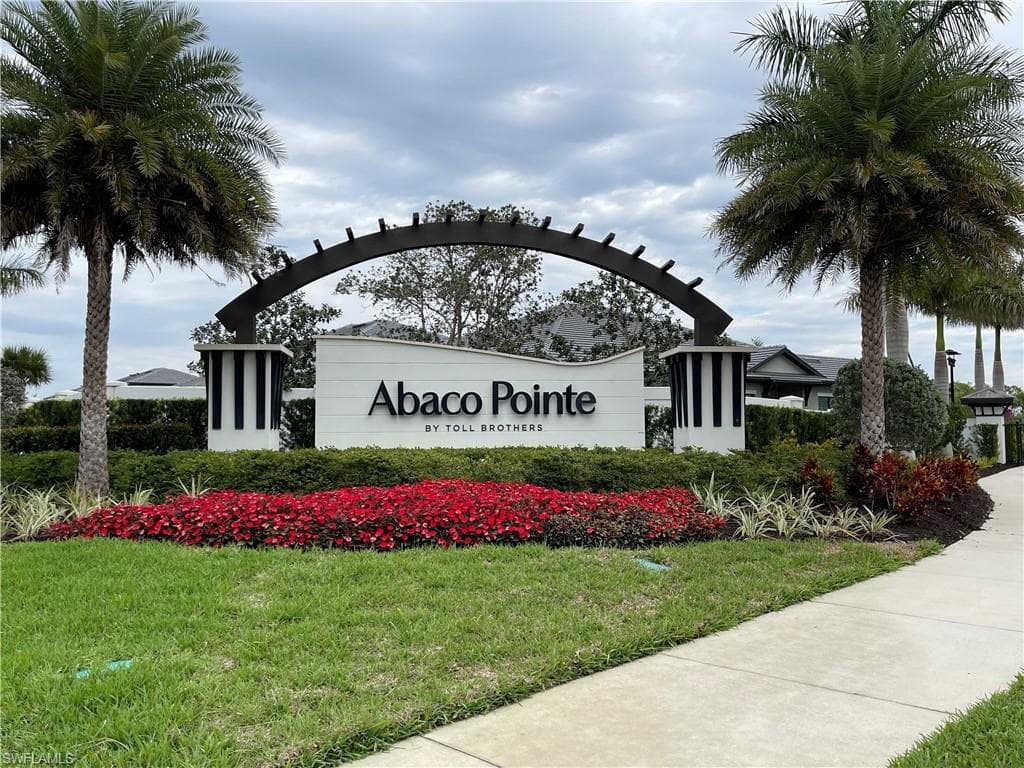 14815 Loggerhead DR, NAPLES FL 34120-29