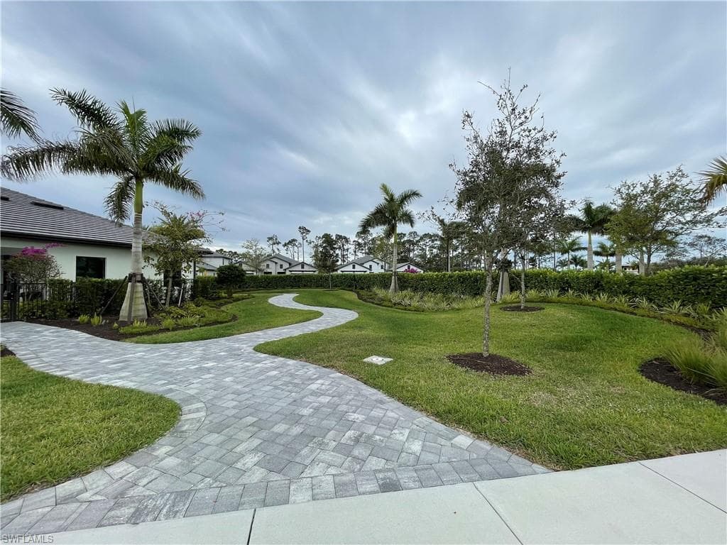 14815 Loggerhead DR, NAPLES FL 34120-28