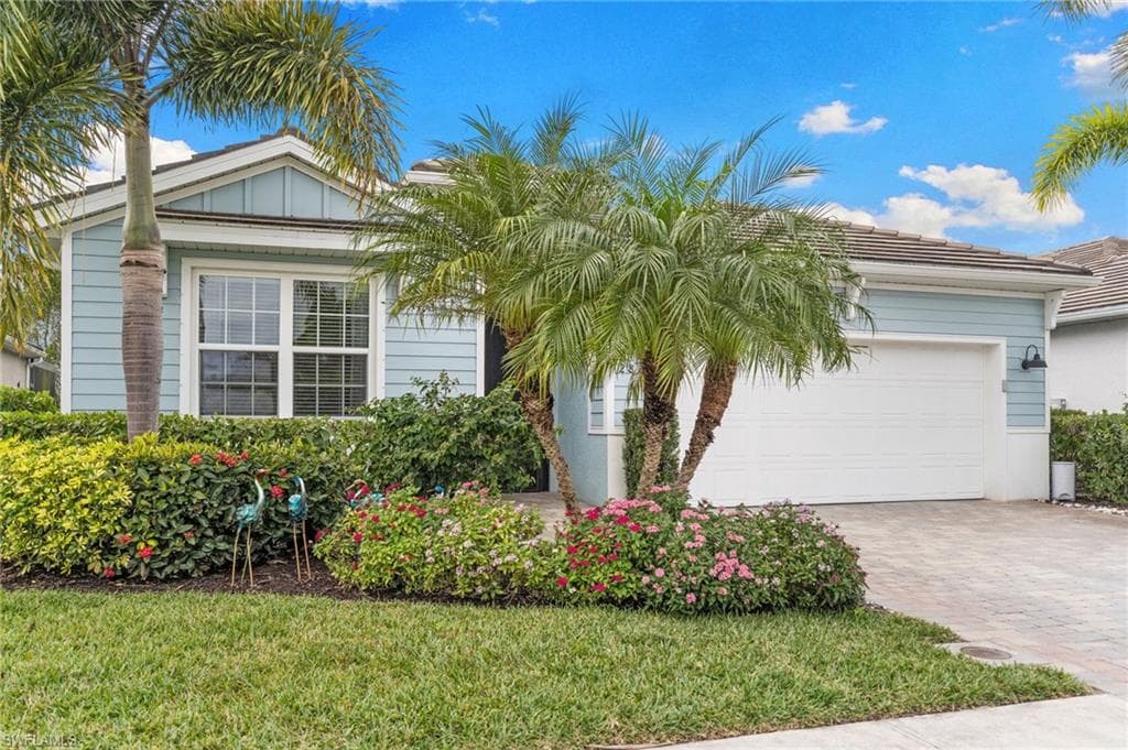 28200 Seasons Tide AVE, BONITA SPRINGS FL 34135-41