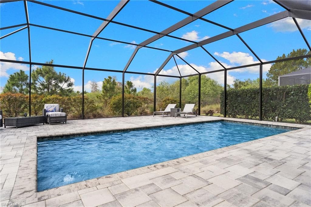 28200 Seasons Tide AVE, BONITA SPRINGS FL 34135-4