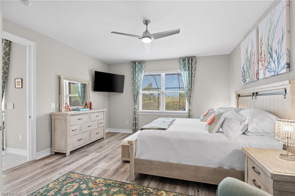 28200 Seasons Tide AVE, BONITA SPRINGS FL 34135-30