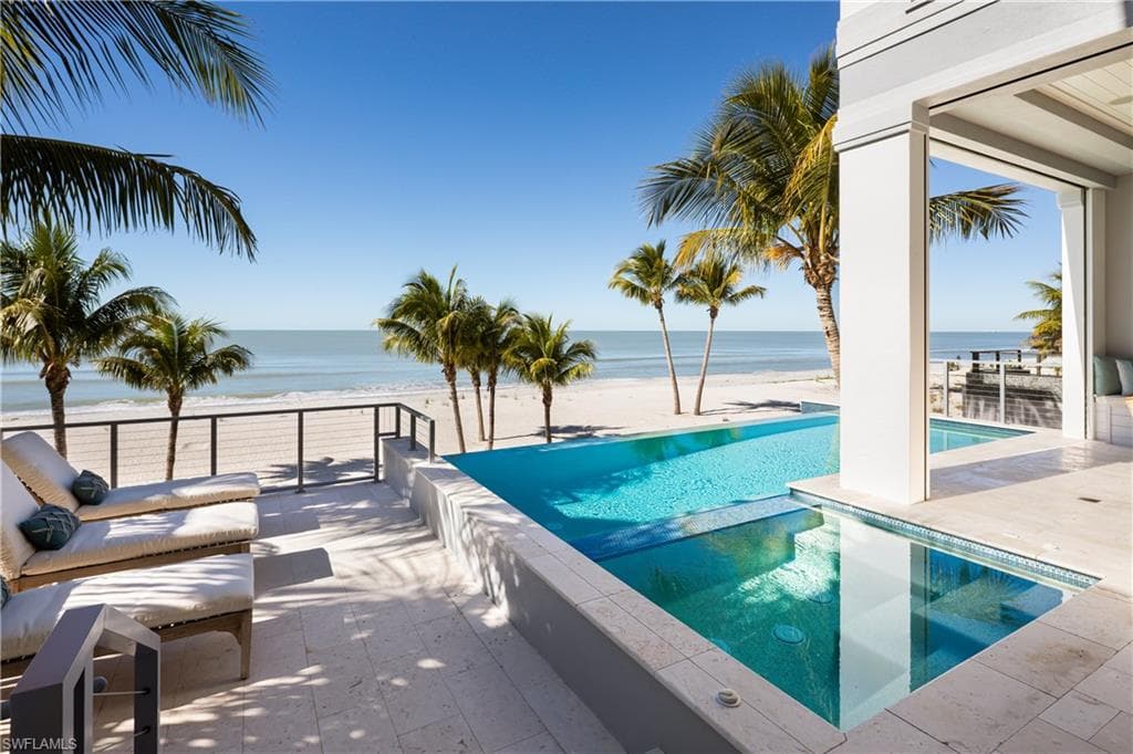 26850 Hickory BLVD, BONITA SPRINGS FL 34134-39