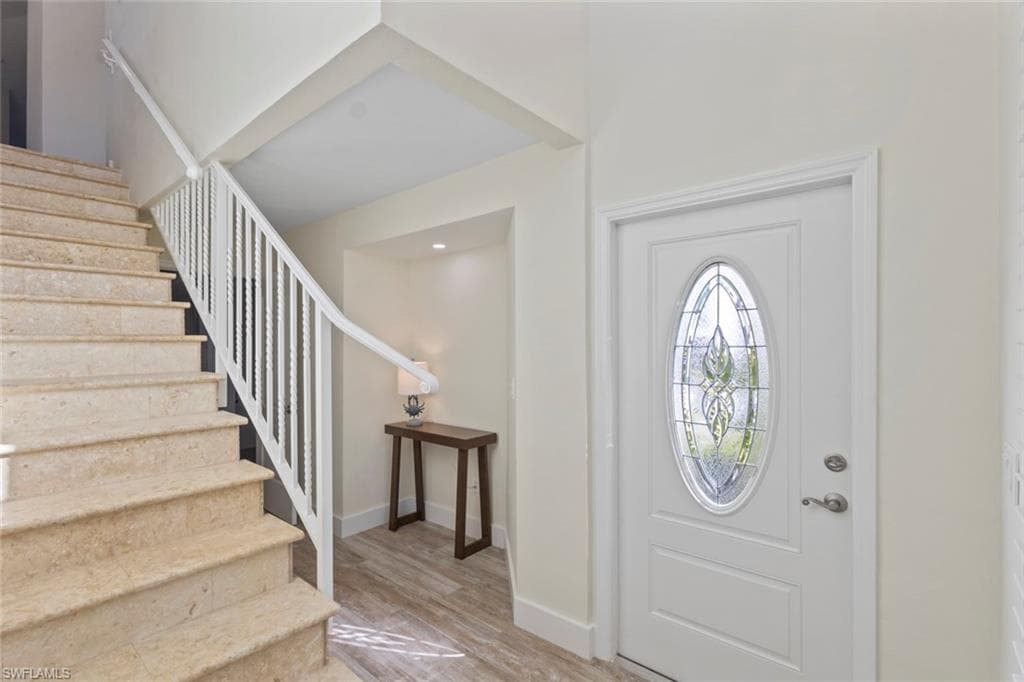 12176 Siesta DR, FORT MYERS BEACH FL 33931-5