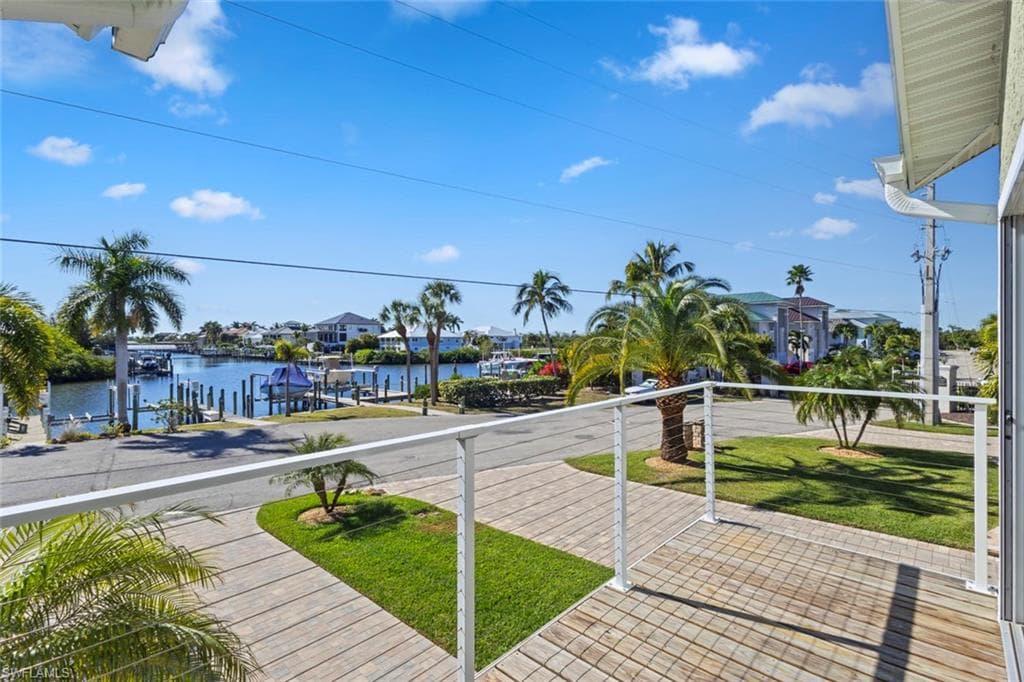 12176 Siesta DR, FORT MYERS BEACH FL 33931-11