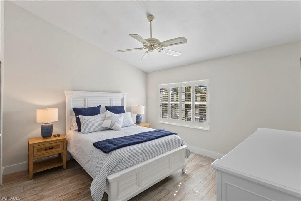12176 Siesta DR, FORT MYERS BEACH FL 33931-24
