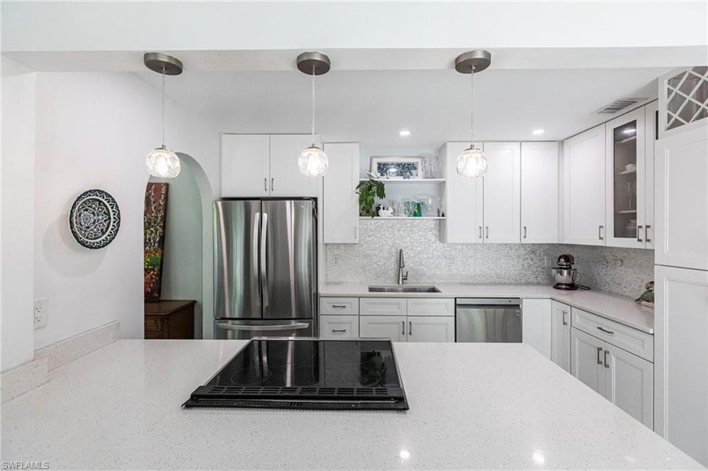 1323 Solana RD # 2, NAPLES FL 34103-10