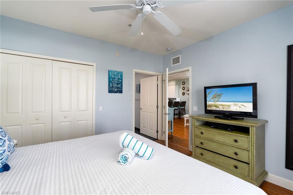 450 Old San Carlos BLVD # 303, FORT MYERS BEACH FL 33931-19