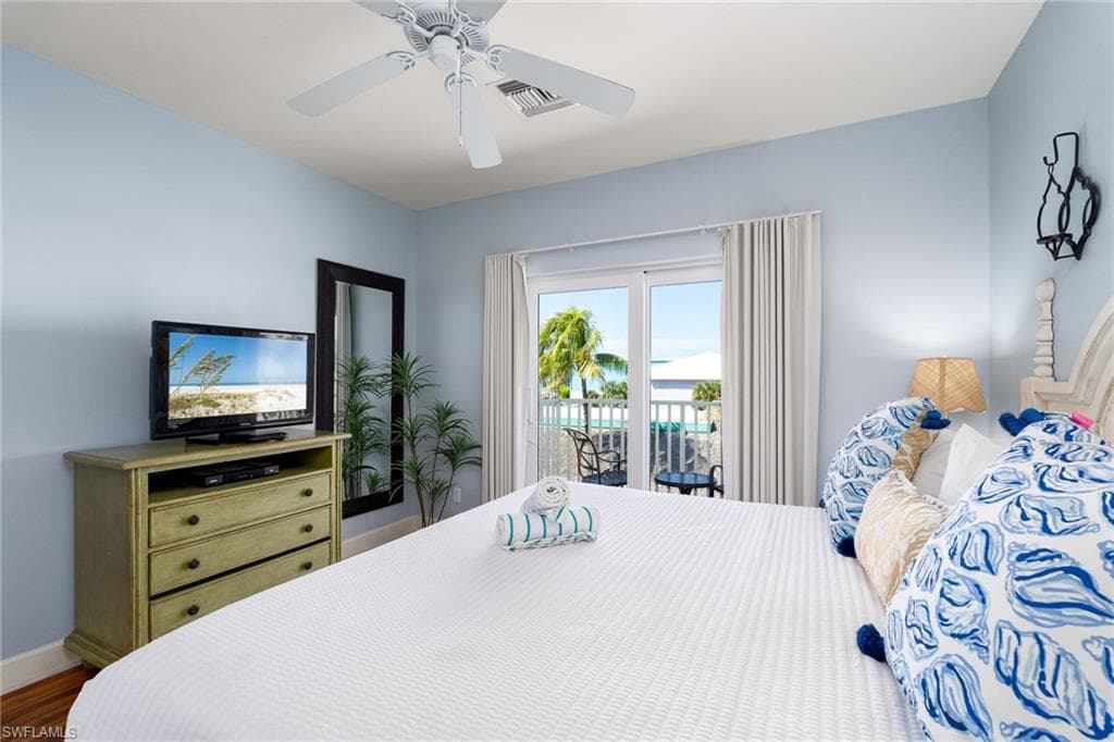 450 Old San Carlos BLVD # 303, FORT MYERS BEACH FL 33931-17