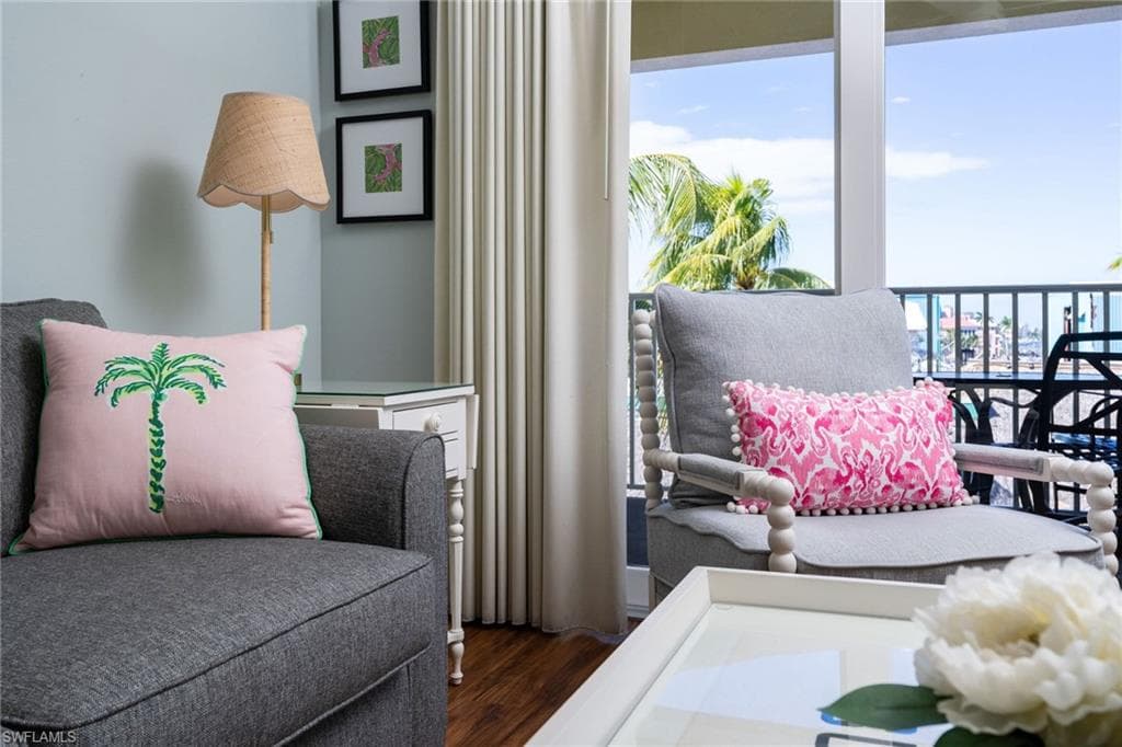 450 Old San Carlos BLVD # 303, FORT MYERS BEACH FL 33931-14