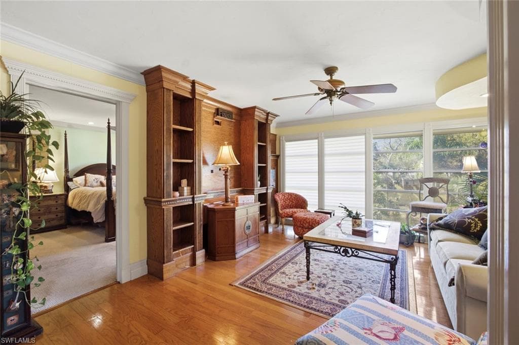 194 Palm DR # 2, NAPLES FL 34112-16