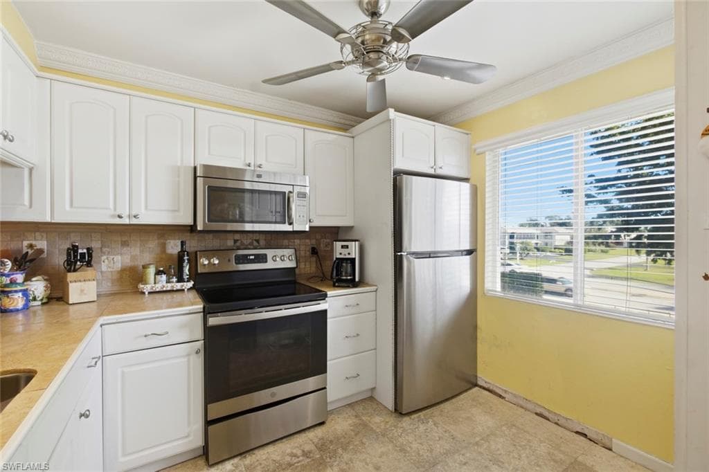 194 Palm DR # 2, NAPLES FL 34112-10