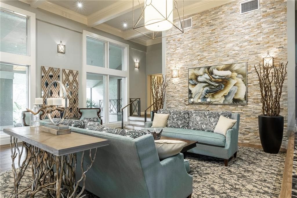 6104 Deer RUN, FORT MYERS FL 33908-44