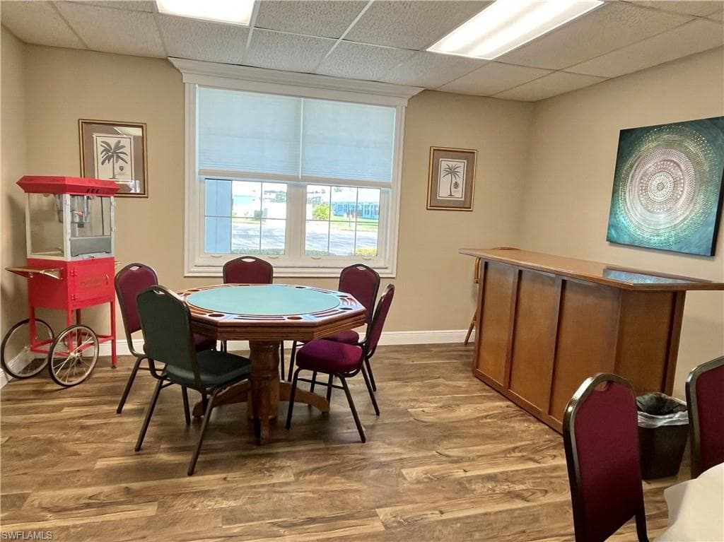 6986 Winkler RD, FORT MYERS FL 33919-41