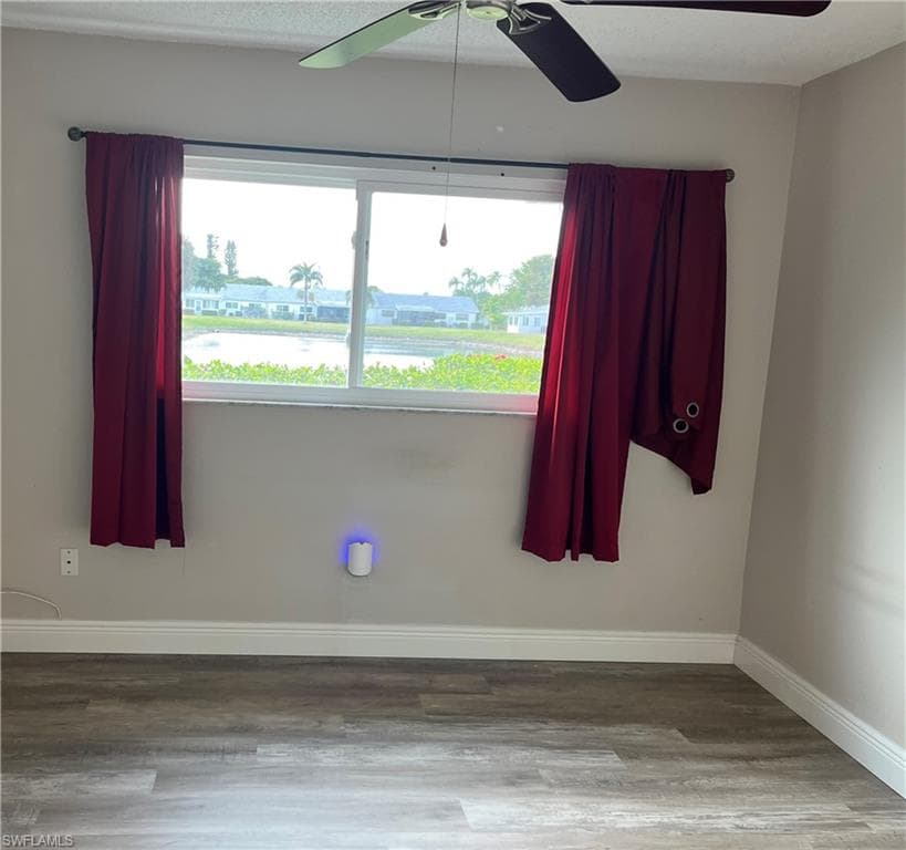 6986 Winkler RD, FORT MYERS FL 33919-12