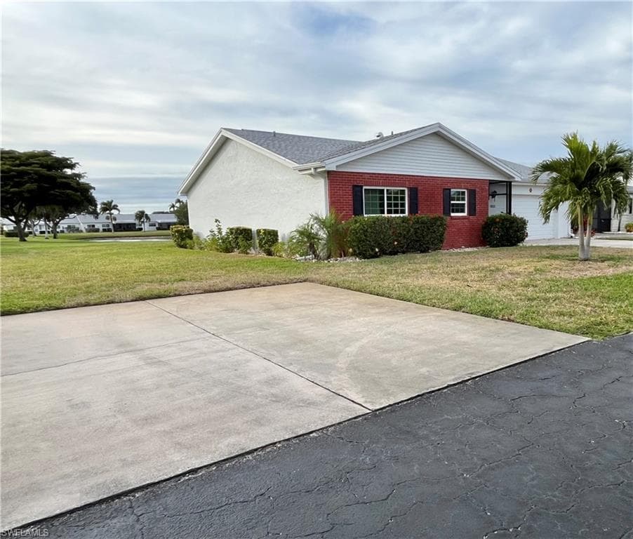 6986 Winkler RD, FORT MYERS FL 33919-31