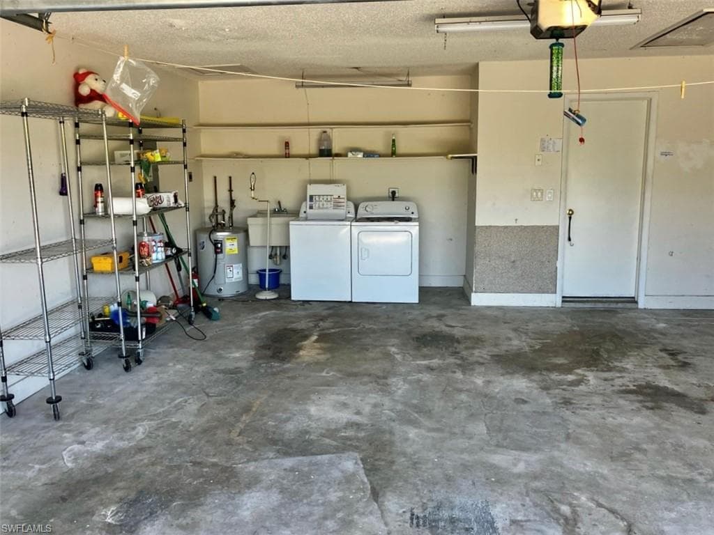 6986 Winkler RD, FORT MYERS FL 33919-32