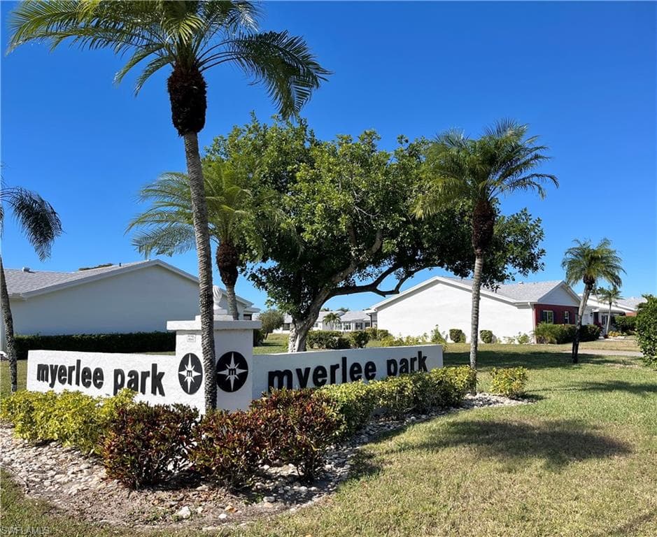 6986 Winkler RD, FORT MYERS FL 33919-3