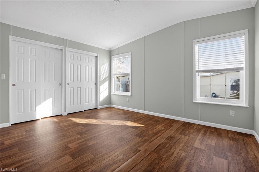 516 Menton LN, NAPLES FL 34112-19