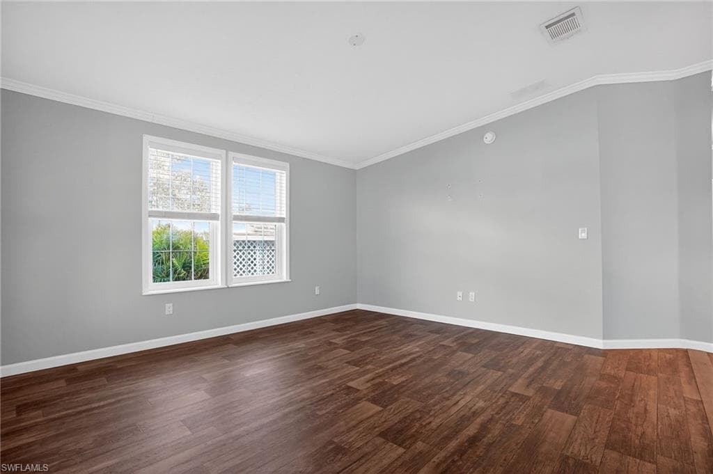 516 Menton LN, NAPLES FL 34112-3