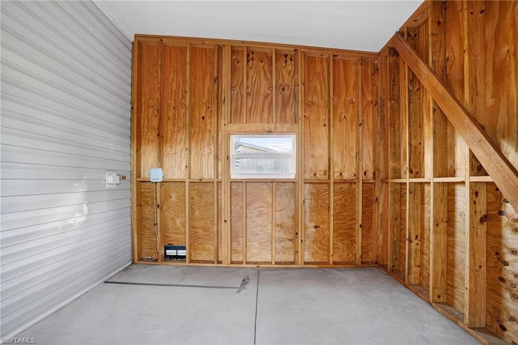 516 Menton LN, NAPLES FL 34112-24