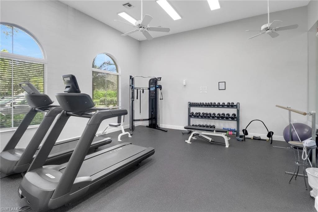 714 Regency Reserve CIR 3201-33