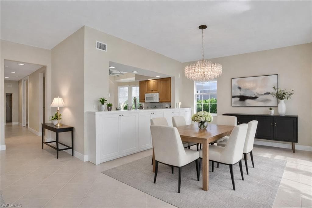 714 Regency Reserve CIR 3201-3