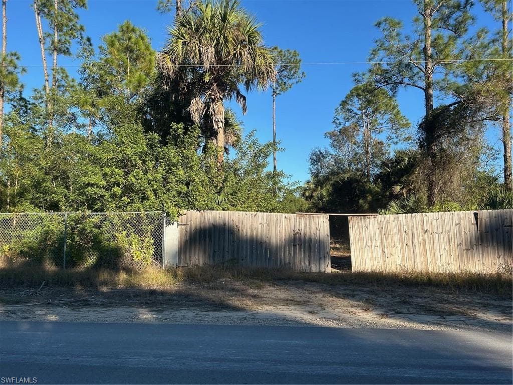 1190 Ivy WAY, NAPLES FL 34117-3