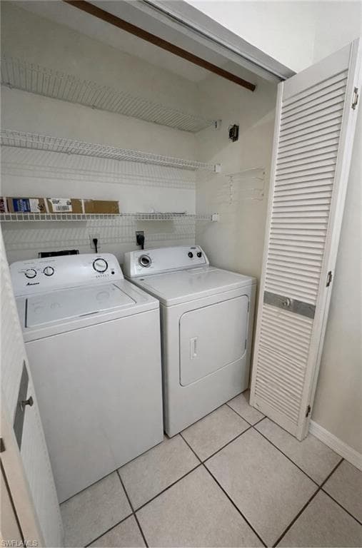 1228 Commonwealth CIR # O203, NAPLES FL 34116-16