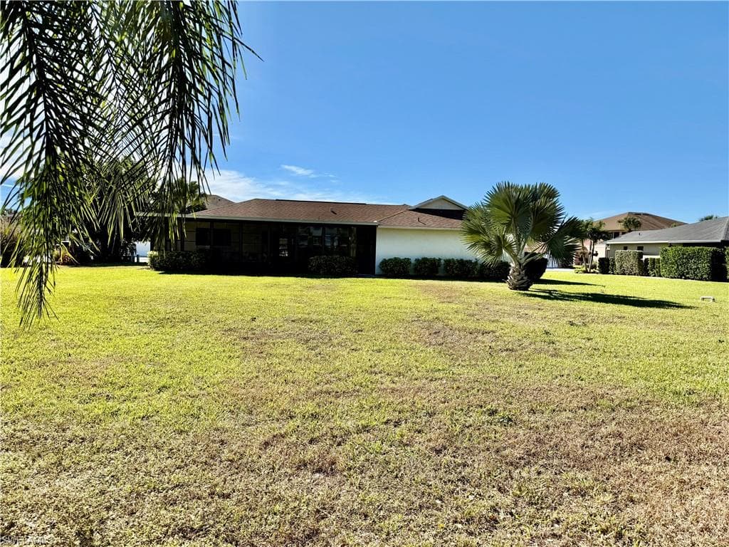 19993 Lake Vista CIR N, LEHIGH ACRES FL 33936-36