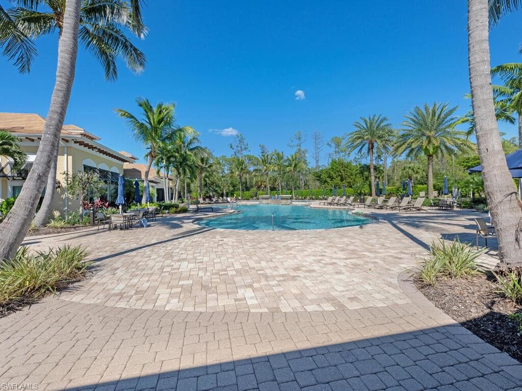 10960 Glenhurst ST, FORT MYERS FL 33913-37