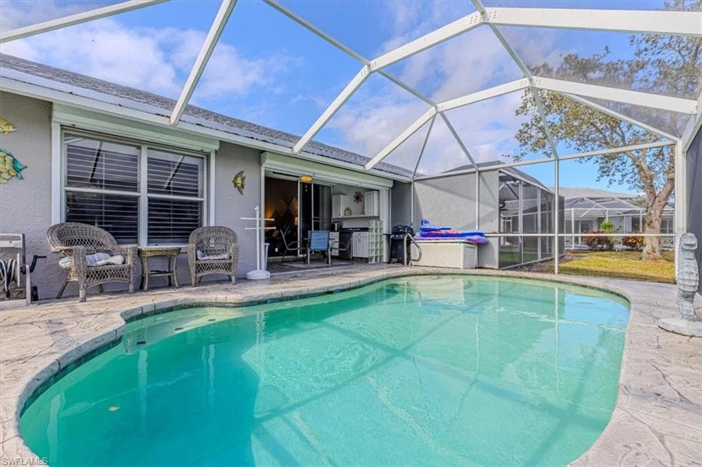 5474 Whitten DR # 12, NAPLES FL 34104-26