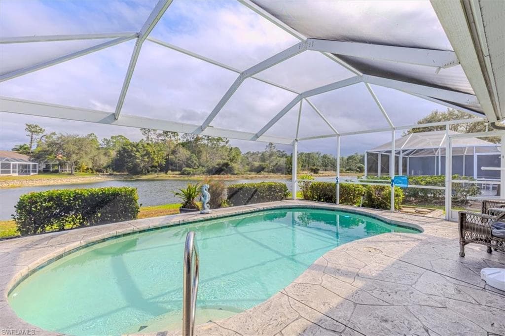 5474 Whitten DR # 12, NAPLES FL 34104-25