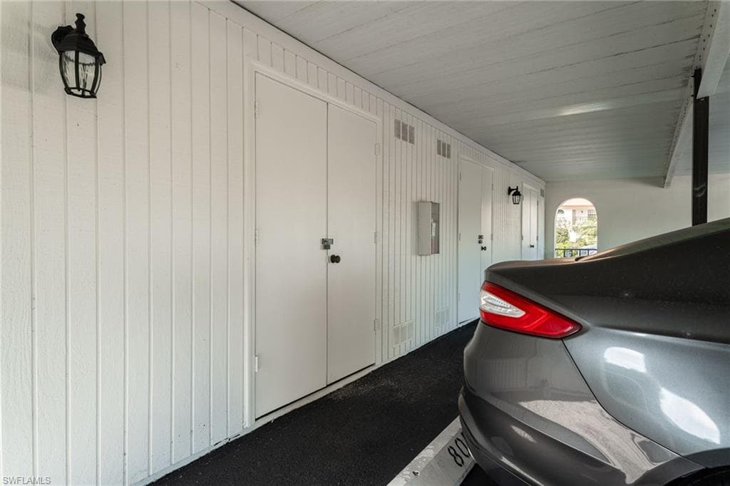 805 Augusta BLVD # 6, NAPLES FL 34113-33