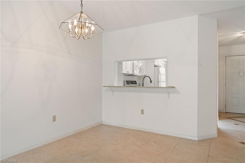 805 Augusta BLVD # 6, NAPLES FL 34113-20