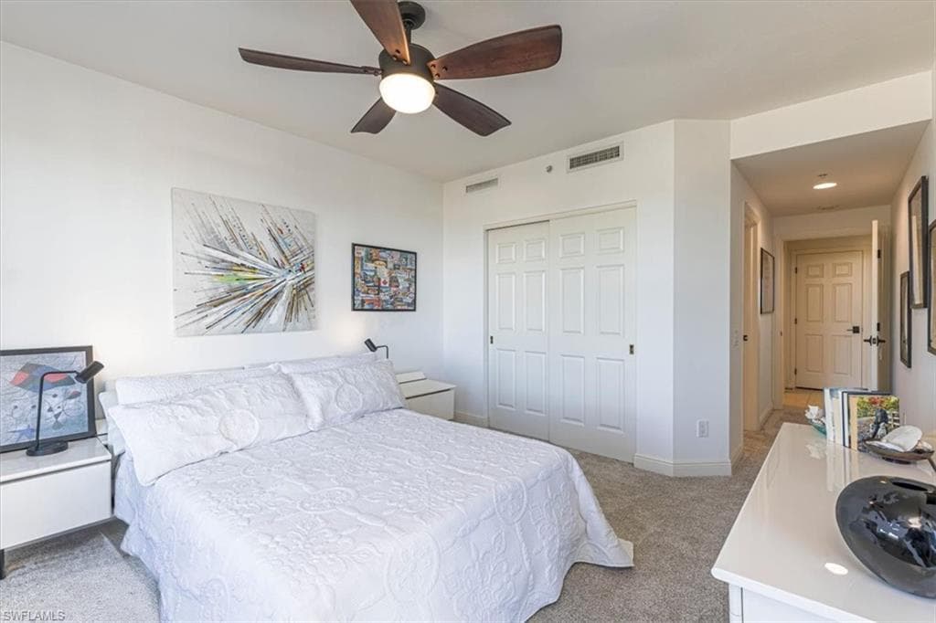 445 Cove Tower DR # 504, NAPLES FL 34110-24