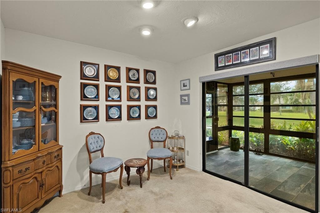 5665 Arvine CIR-6