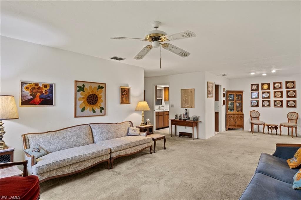 5665 Arvine CIR-4
