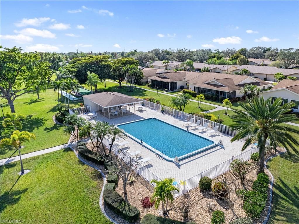 5665 Arvine CIR-38