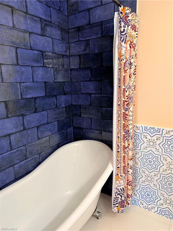 1575 Curlew AVE W # 1, NAPLES FL 34102-32